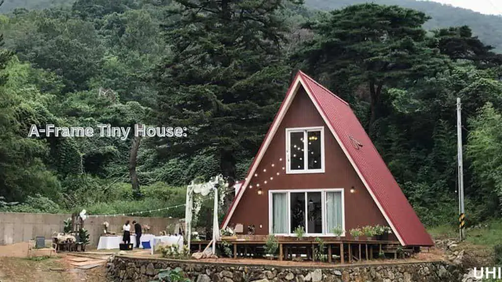 A-Frame Tiny House: 