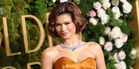 Zendaya Debuts First Tattoo at 2025 Golden Globes Fans Speculate Its ‘T’ Design Honors Tom Holland