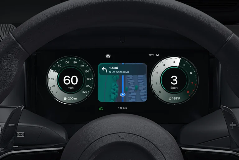 Aston Martin CarPlay Ultra