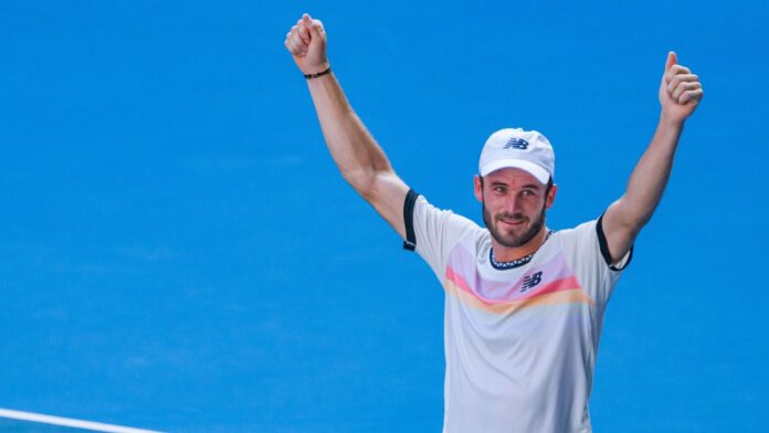 Tommy Paul Close to French Open Quarterfinals After Stunning Comeback