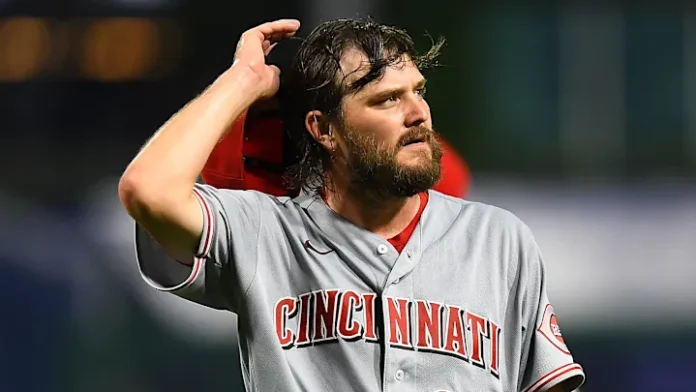 Wade Miley Returns to Reds Rotation
