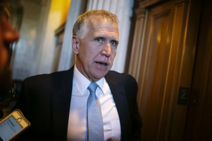 Where Does Thom Tillis Live