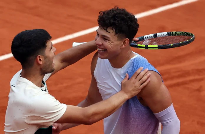 Carlos Alcaraz Lauded for His Stunning Act of Sportsmanship