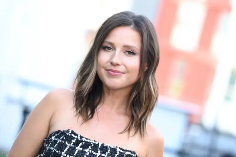 Katie Thurston’s Stage 4 Cancer Battle