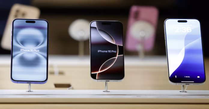 Trump T1 Phone vs iPhone 16