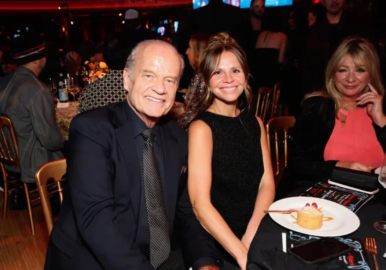 Kelsey Grammer Kayte Walsh Expecting Baby