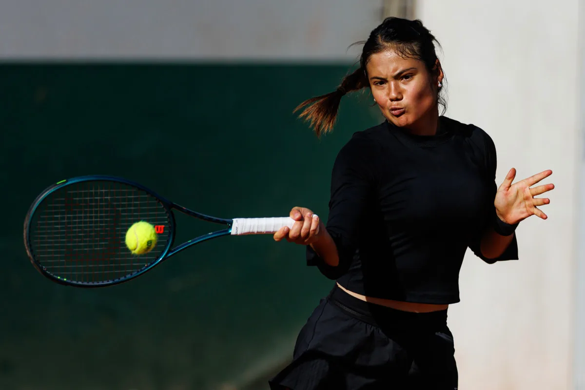 Carlos Alcaraz Girlfriend Tennis Star Confirms Single Status Amid 