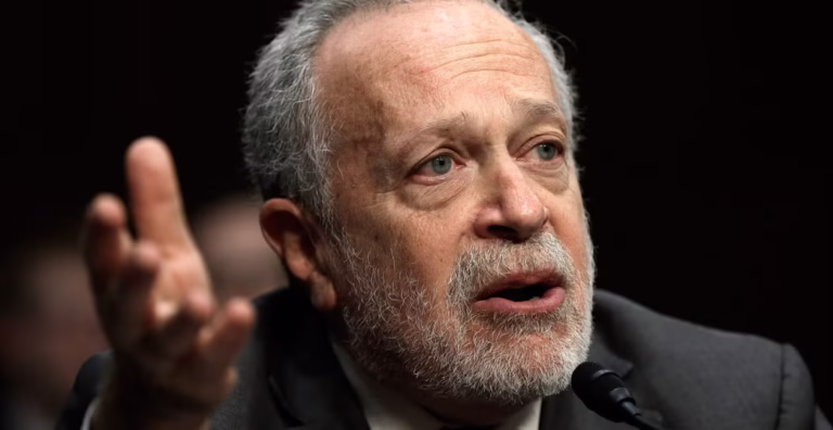 Robert Reich Height
