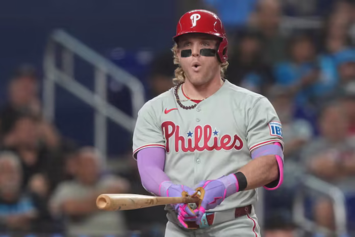 Phillies Karen Identity.