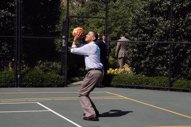 Did Obama Add a Basketball Court to the White House