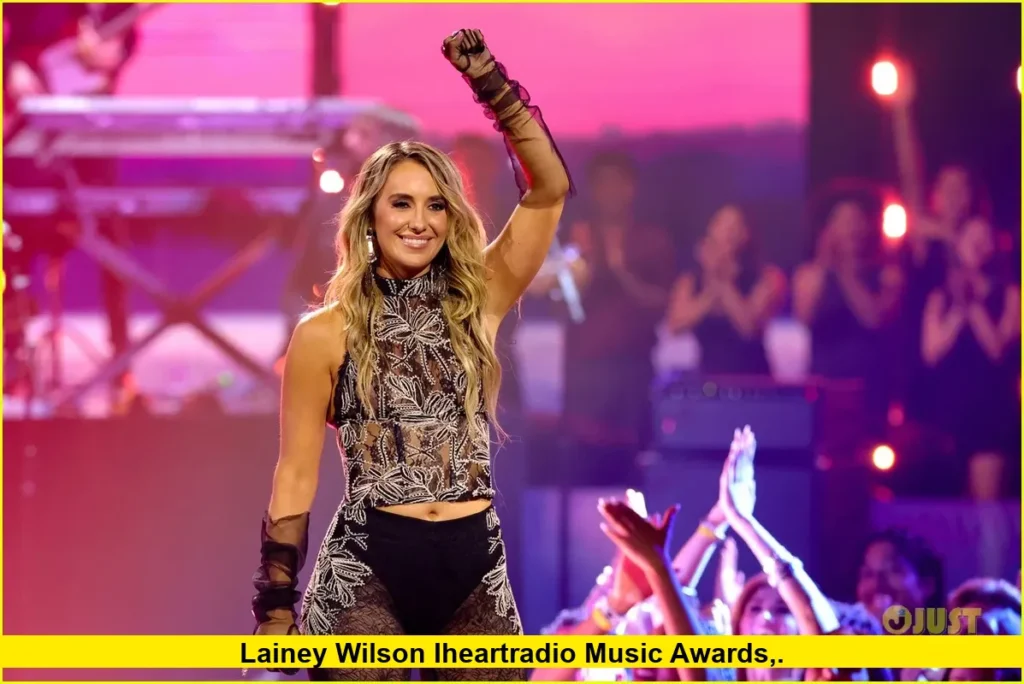 Lainey Wilson iHeartRadio Music Awards