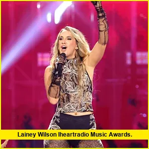 Lainey Wilson iHeartRadio Music Awards